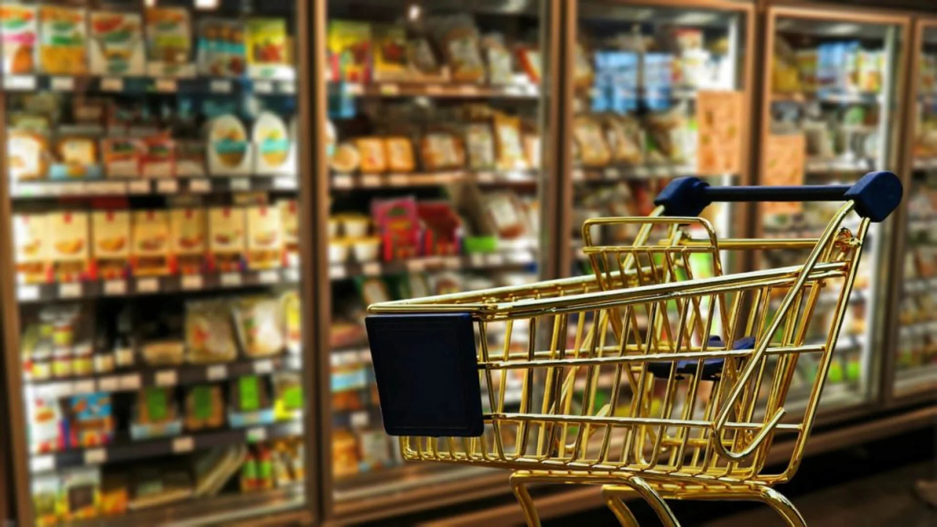 ecommerce shopping-Oct-12-2022-05-50-36-36-PM